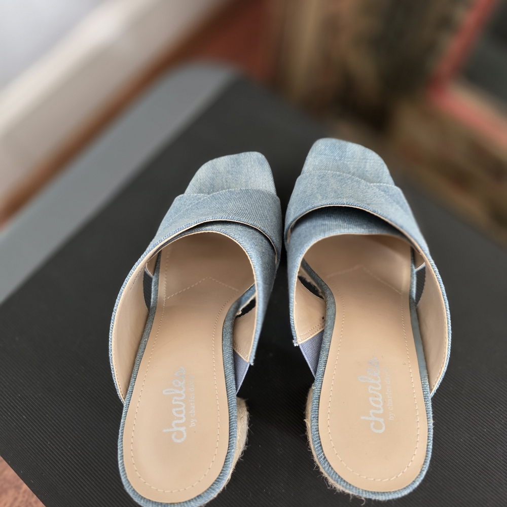 Charles By Charles David Blue Denim Mules - Picture 3 of 4